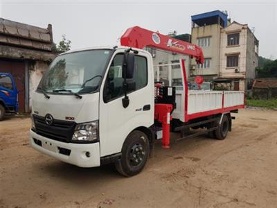 Lắp đặt cẩu tự hành Unic V340 trên xe Hino 300